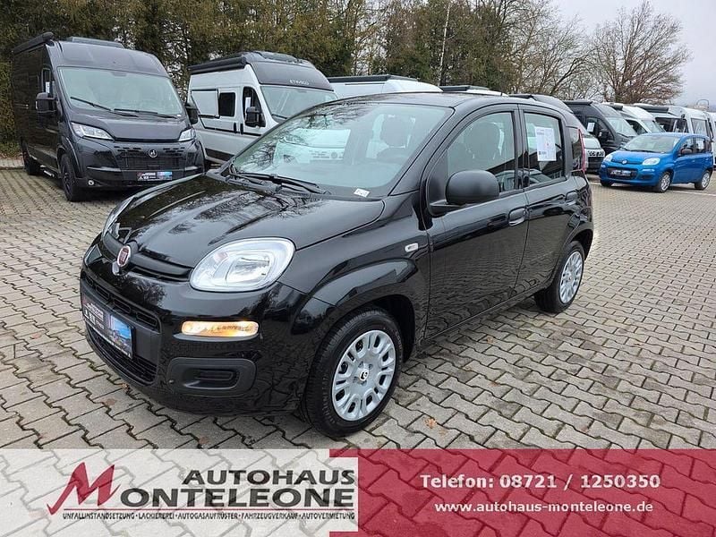 Neu Fiat Panda Icon 69 PS (50 kW) 2025 Schwarz Limousine