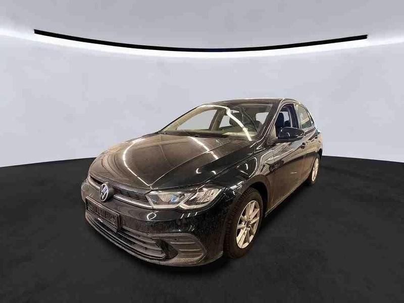 Gebraucht VW Polo Life 95 PS (69 kW) 2022 Schwarz Kleinwagen