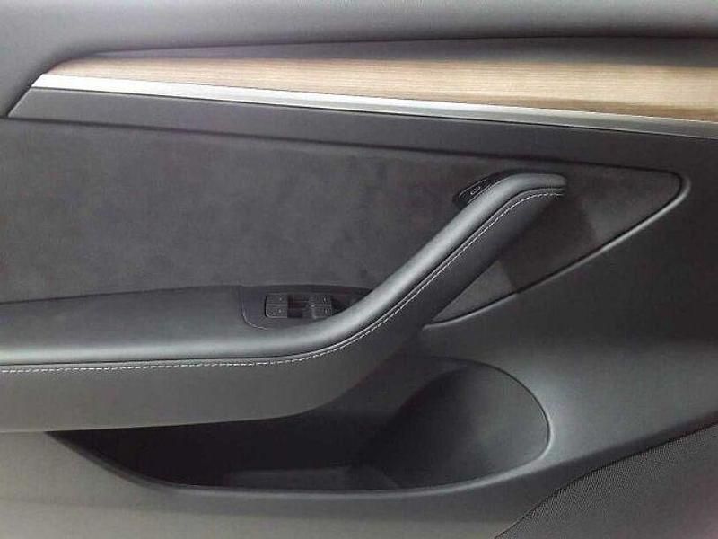 Gebraucht Tesla Model 3 Standard Range Plus 239 kW (325 PS) 2021 Schwarz Limousine