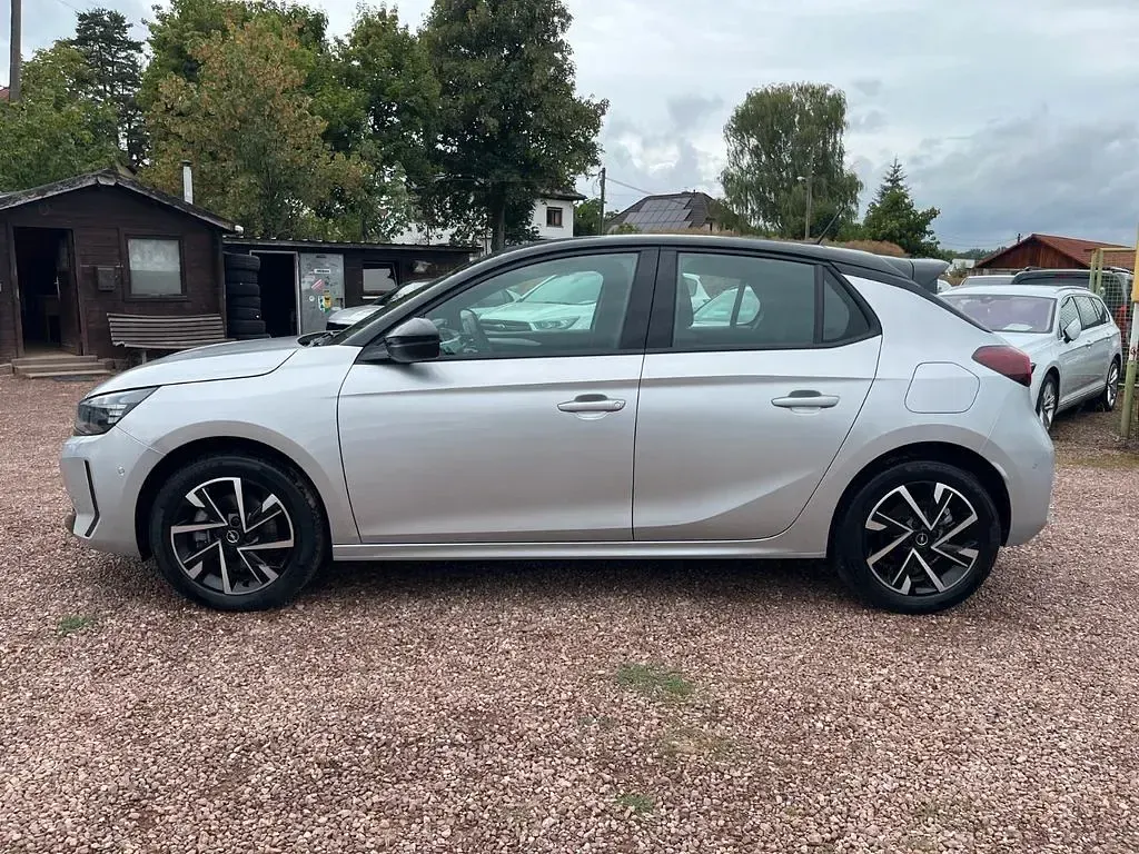 Gebraucht Opel Corsa 101 PS (74 kW) 2025 Kleinwagen