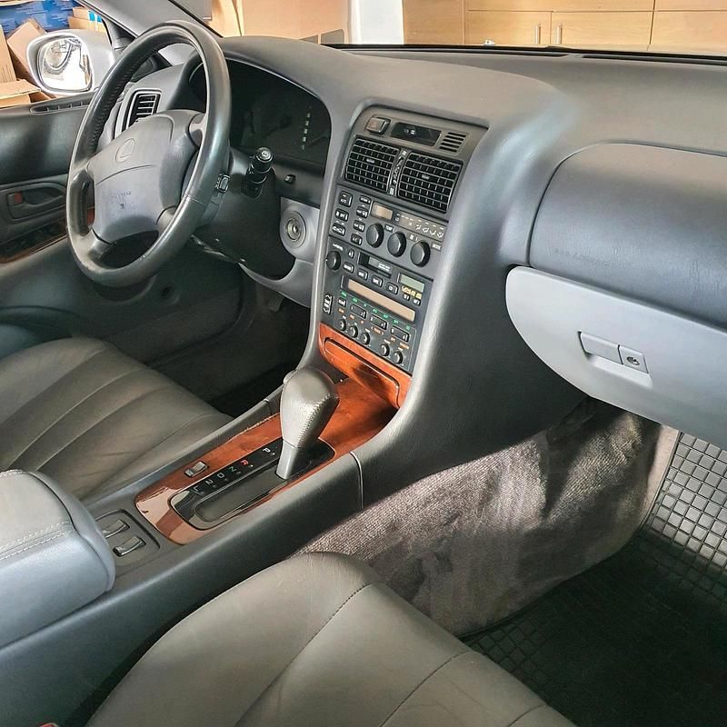 Gebraucht Lexus GS300 219 PS (161 kW) 1995 Silber Limousine