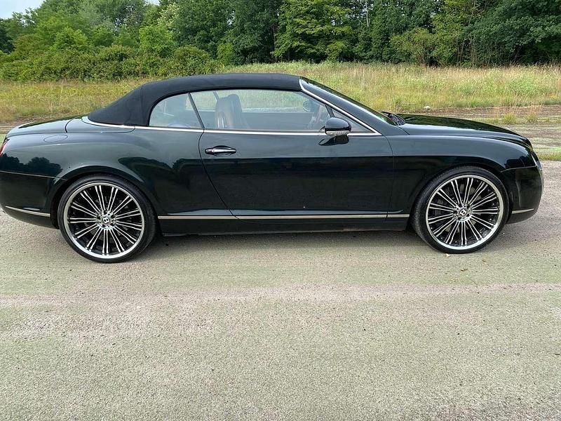 Gebraucht Bentley Continental GT Convertible 560 PS (411 kW) 2007 Grün Cabrio