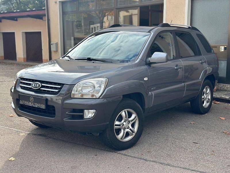 Grau Gebraucht 2006 Kia Sportage SUV | 7.300 € (Etwas zu teuer) - Bild 1/4