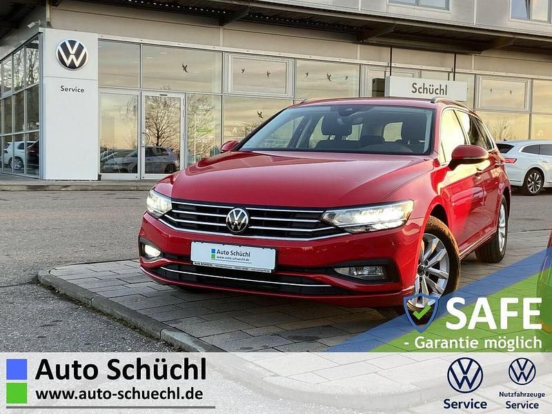 Gebraucht VW Passat Active 122 PS (89 kW) 2023 Tornadorot Kombi