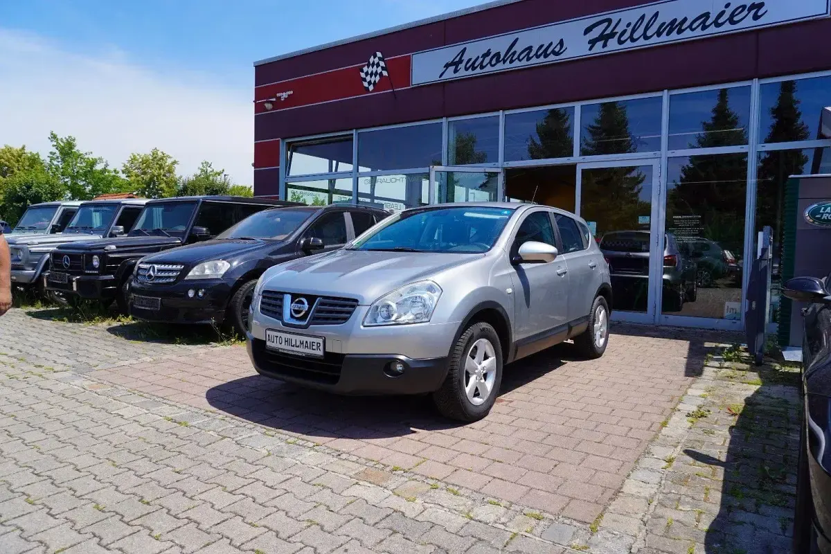 Gebraucht Nissan Qashqai 114 PS (83 kW) 2007 Silber SUV