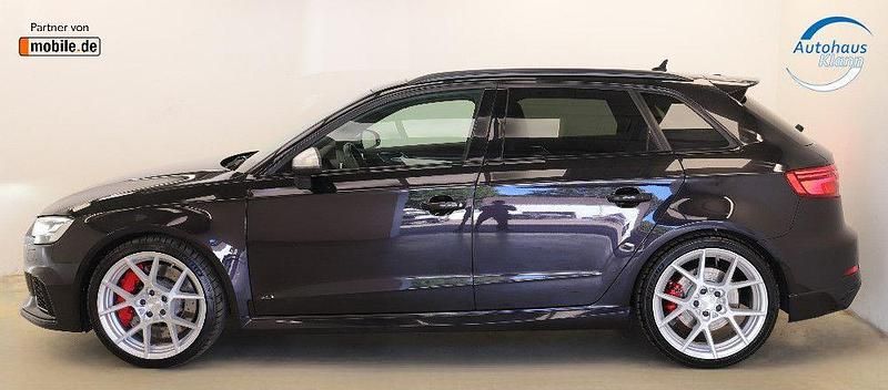 Gebraucht Audi RS3 Ambiente 400 PS (294 kW) 2018 Schwarz Limousine