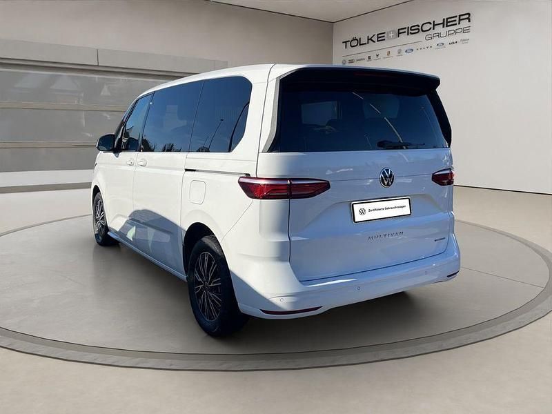 Gebraucht VW Multivan Life 218 PS (160 kW) 2022 Weiß Van