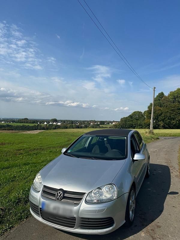 Grau Gebraucht 2007 VW Golf V GT Kleinwagen | 2.500 € (Fairer Preis) - Bild 1/4