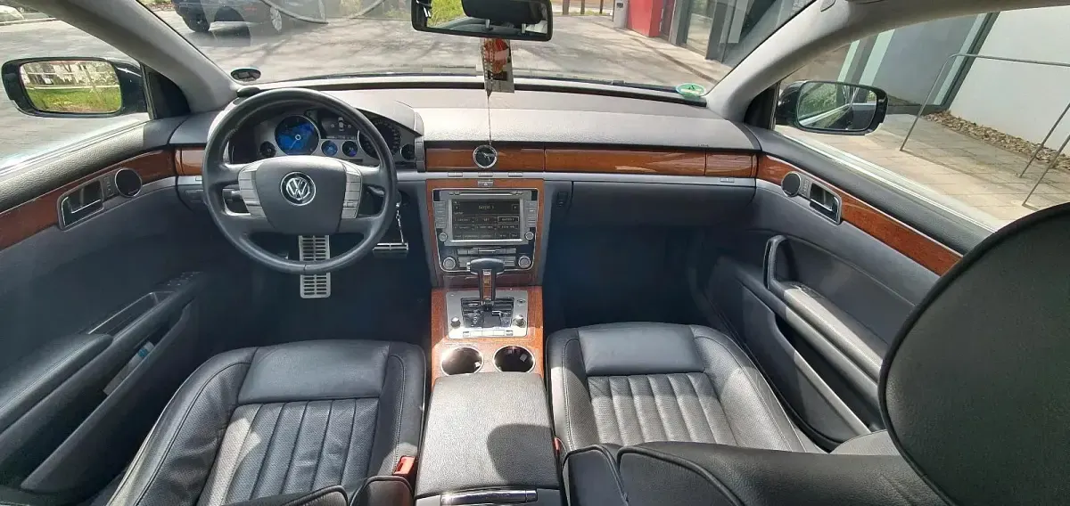 Gebraucht VW Phaeton 240 PS (176 kW) 2011 Schwarz Limousine