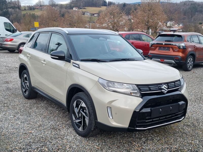 Beige Gebraucht 2024 Suzuki Vitara Comfort+ SUV | 24.990 € (Fairer Preis) - Bild 1/4