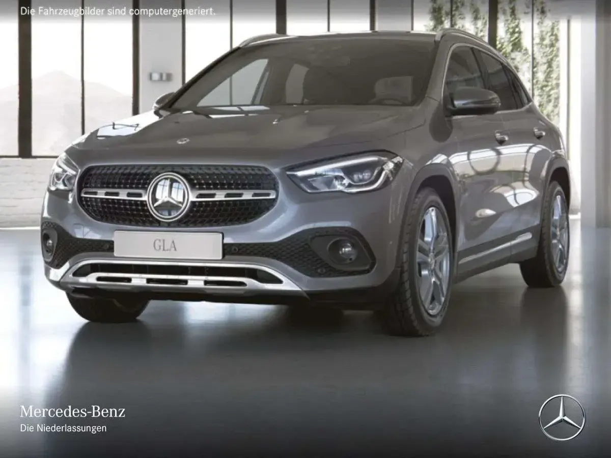 Gebraucht Mercedes GLA200 Progressive 163 PS (119 kW) 2020 Grau SUV