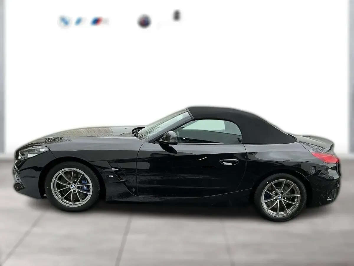 Brugt BMW Z4 Efficient Dynamics 258 HK (189 kW) 2025 Sort Cabriolet