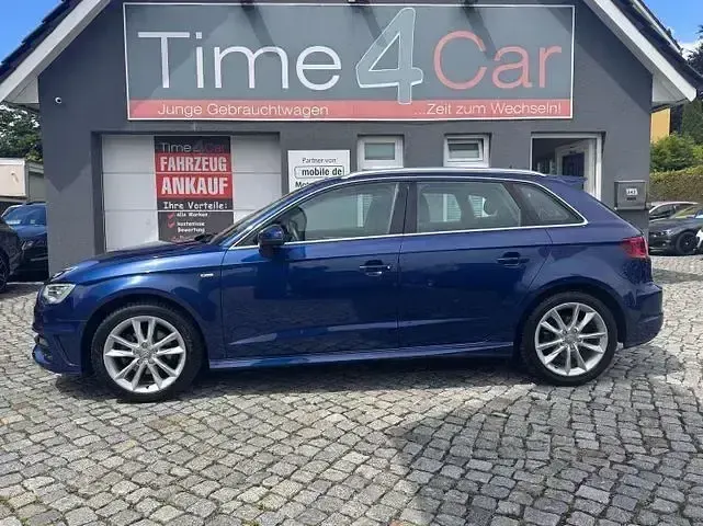 Gebraucht Audi A3 S-Line 150 PS (110 kW) 2015 Blau Limousine