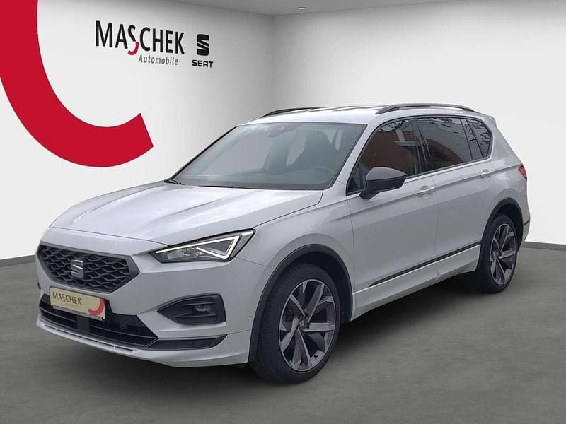 Weiß Gebraucht 2021 Seat Tarraco Beats SUV | 27.840 € (Guter Preis) - Bild 1/4