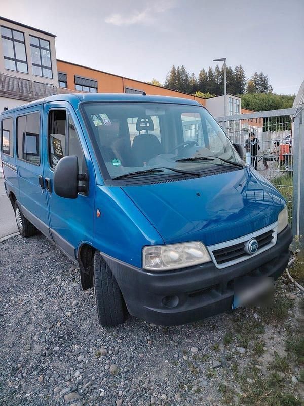 Blau Gebraucht 2004 Fiat Ducato Van | 2.200 € - Bild 1/4