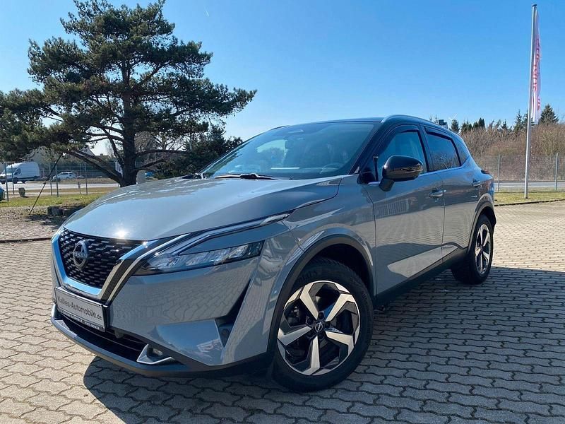 Grau Gebraucht 2022 Nissan Qashqai N-Connecta SUV | 26.890 € (Fairer Preis) - Bild 1/4