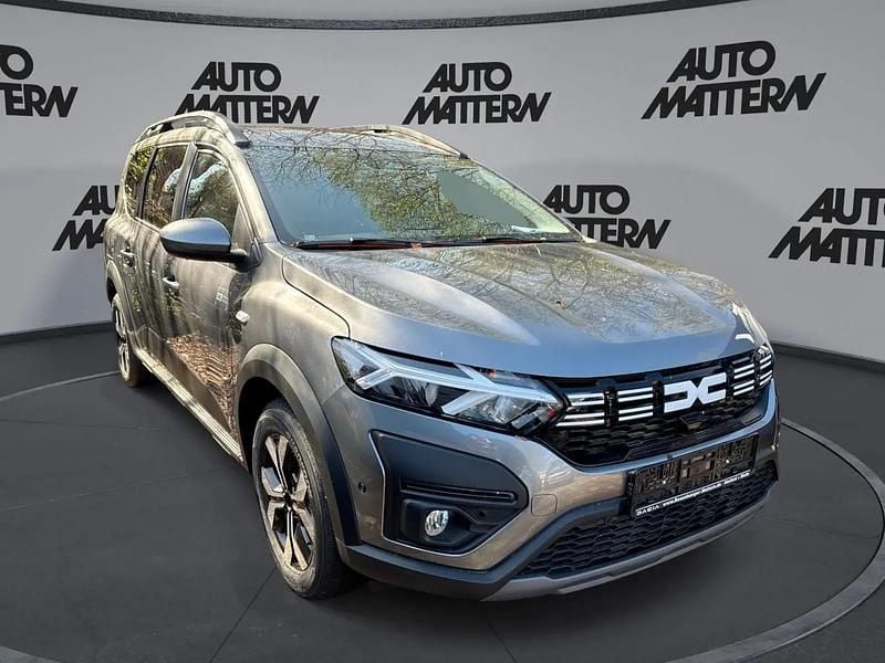 Używany Dacia Jogger Expression 101 KM (74 kW) 2026 Minivan