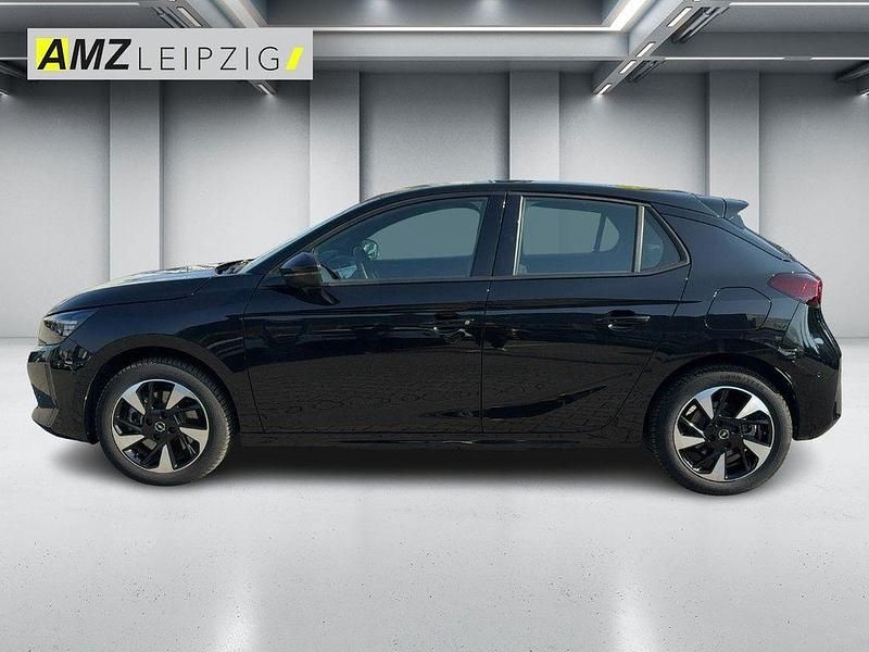 Gebraucht Opel Corsa-e 100 kW (136 PS) 2023 Lackierung schwarz perla nera/ Kleinwagen