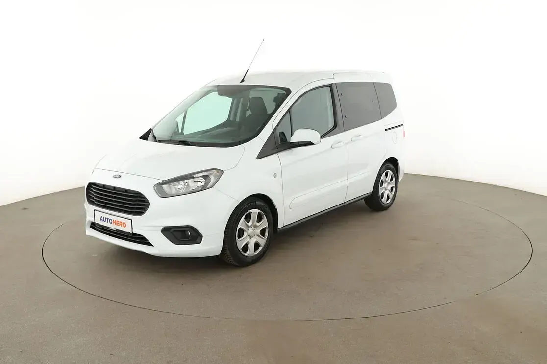 Gebraucht Ford Tourneo Courier Trend 101 PS (74 kW) 2020 Van / Kleinbus