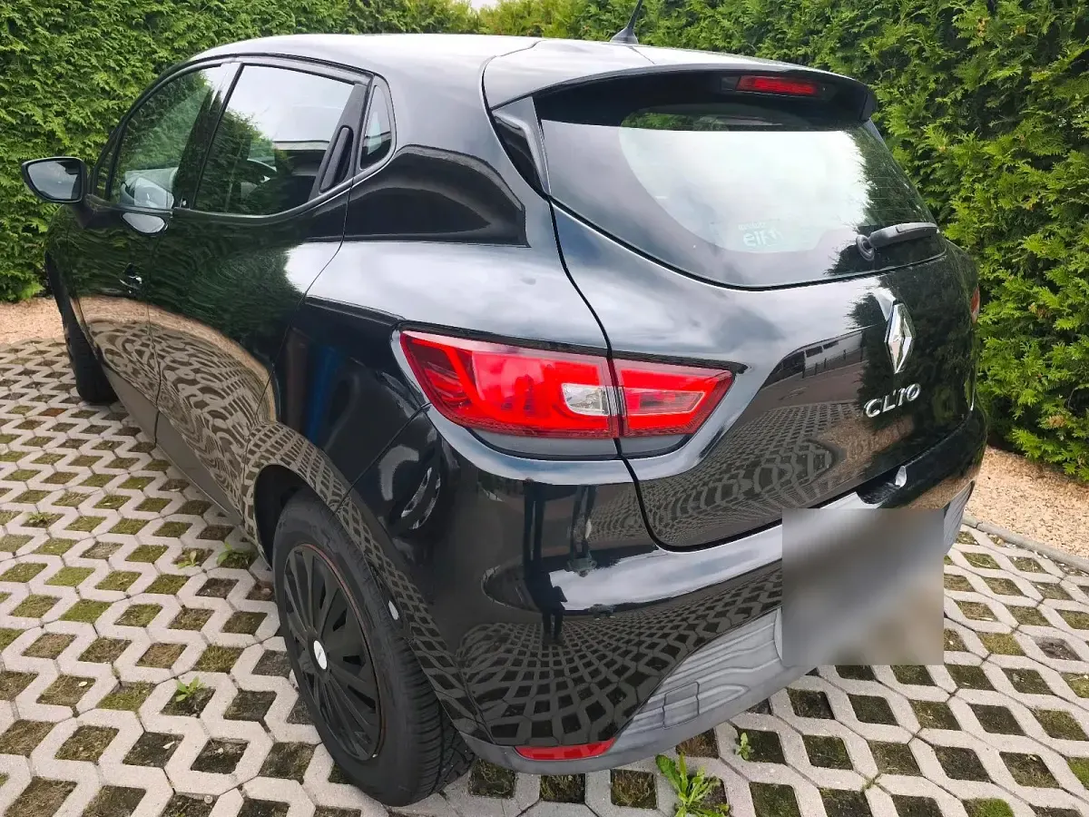 Gebraucht Renault Clio 73 PS (53 kW) 2014 Schwarz Kleinwagen