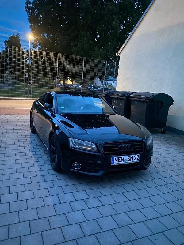 Schwarz Gebraucht 2011 Audi A5 S-Line Coupé | 7.000 € - Bild 1/4