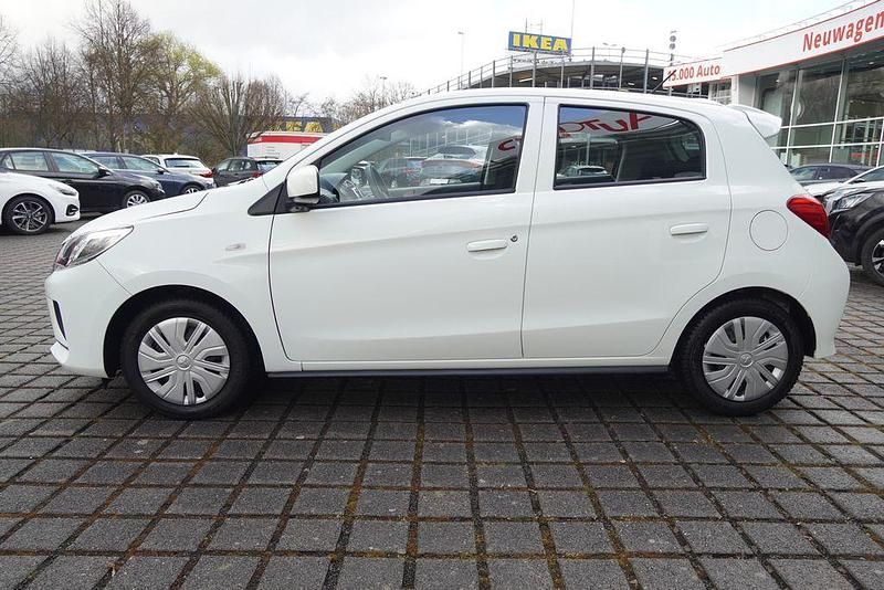 Gebraucht Mitsubishi Space Star Select 80 PS (58 kW) 2024 Weiß Kleinwagen
