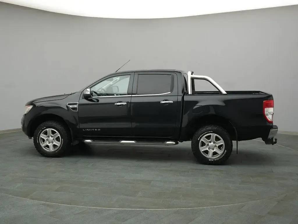Gebraucht Ford Ranger Limited 150 PS (110 kW) 2013 Panther black Pickup