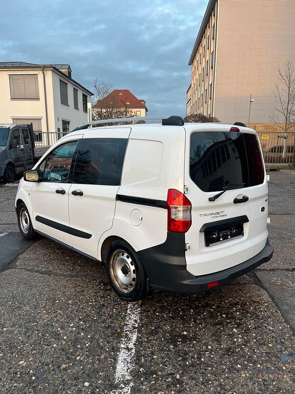 Gebraucht Ford Transit 101 PS (74 kW) 2016 Weiß Kombi