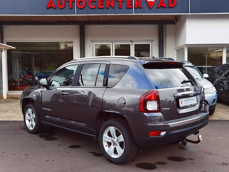 Gebraucht Jeep Compass Limited 163 PS (119 kW) 2014 Grau SUV