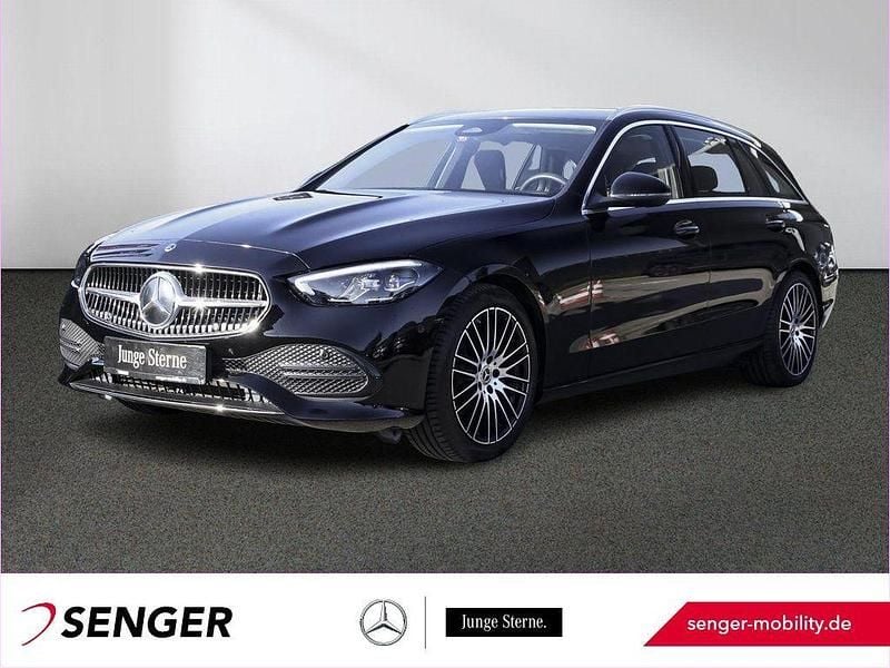 Unilack schwarz Gebraucht 2023 Mercedes C180 Avantgarde Kombi | 32.830 € (Guter Preis) - Bild 1/4