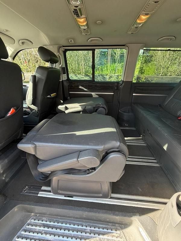 Second-hand VW T5 174 CP (127 kW) 2007 Argintiu Van