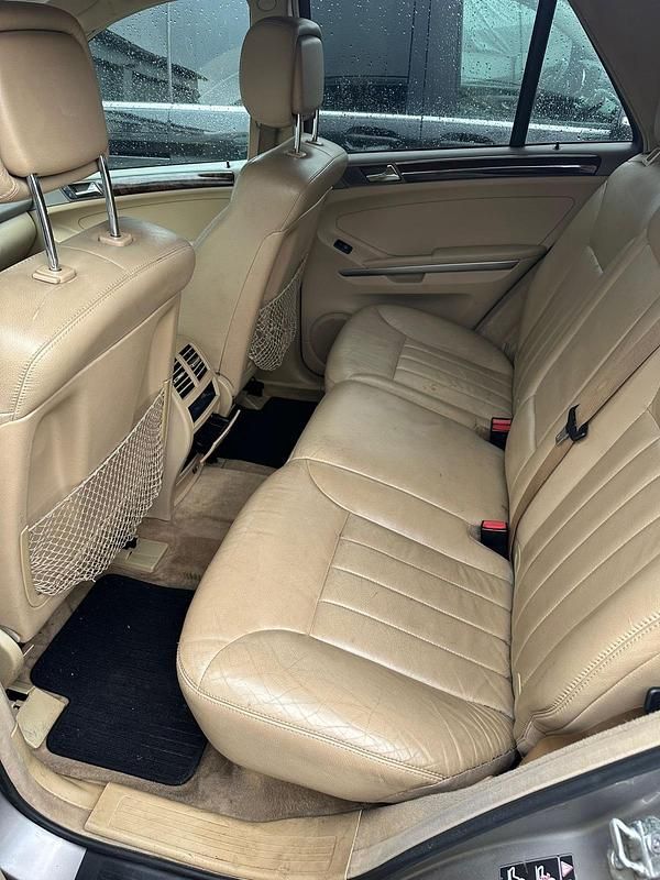 Gebraucht Mercedes 320 225 PS (165 kW) 2007 Gold SUV