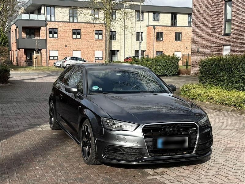Gebraucht Audi A3 S-Line 110 PS (80 kW) 2015 Grau Limousine