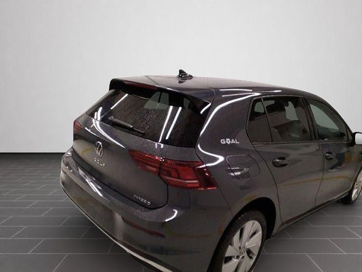 Gebraucht VW Golf VIII Goal 204 PS (150 kW) 2025 Delfingrau metallic (metallic) Limousine
