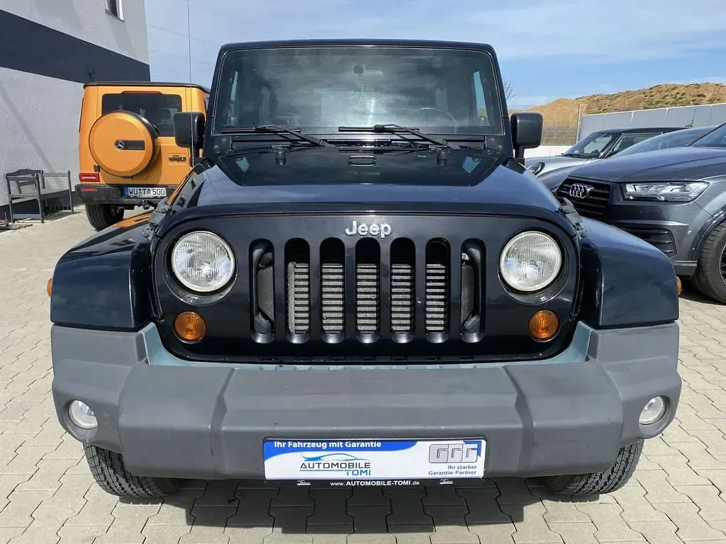 Occasion Jeep Wrangler Sahara 177 ch (130 kW) 2010 Noir SUV