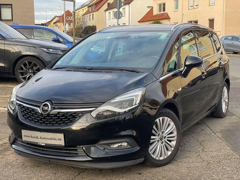 Schwarz Gebraucht 2018 Opel Zafira Van / Kleinbus | 7.999 € (Guter Preis) - Bild 1/4