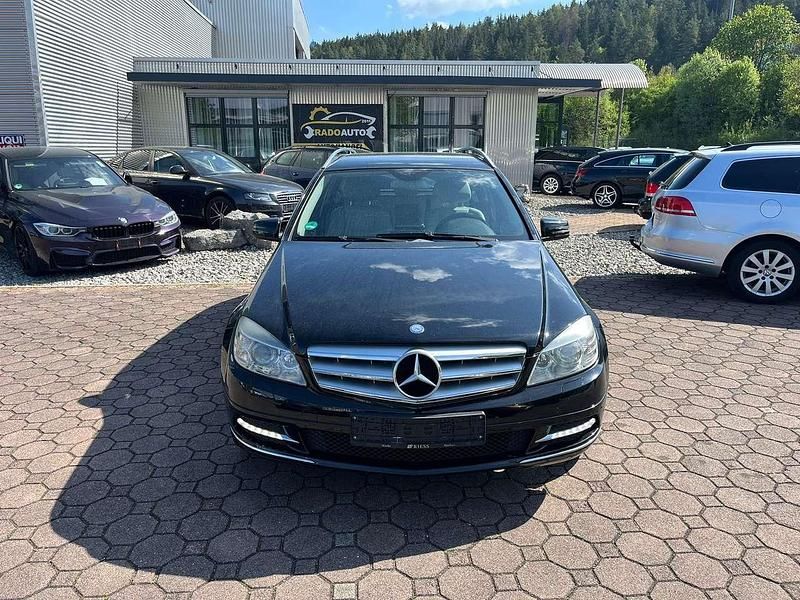 Schwarz unilack Gebraucht 2010 Mercedes C200 Kombi | 4.490 € (Guter Preis) - Bild 1/4