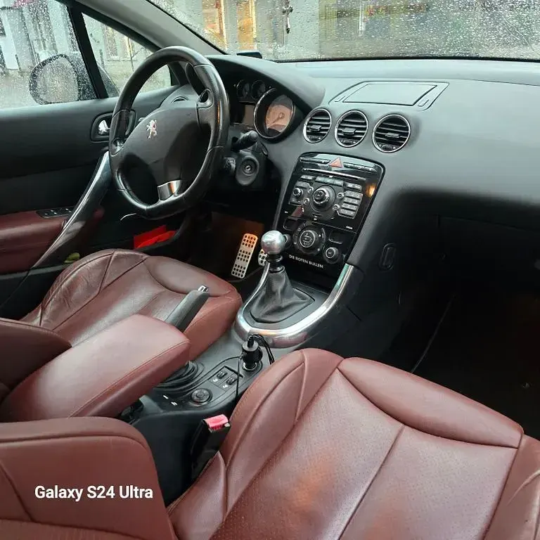 Gebraucht Peugeot 308 CC Premium 140 PS (102 kW) 2010 Schwarz Cabrio