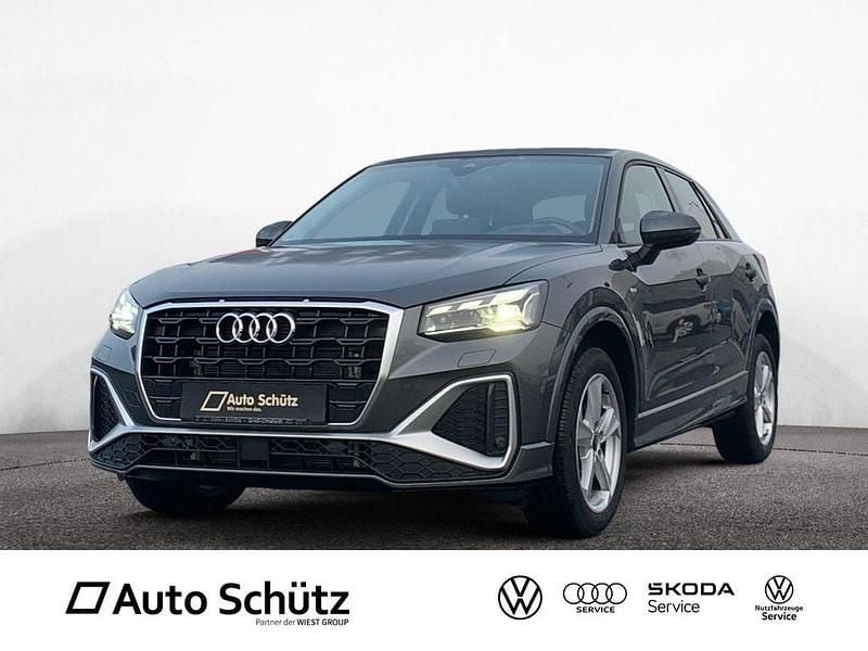 Gebraucht Audi Q2 S-Line 150 PS (110 kW) 2025 Grau SUV