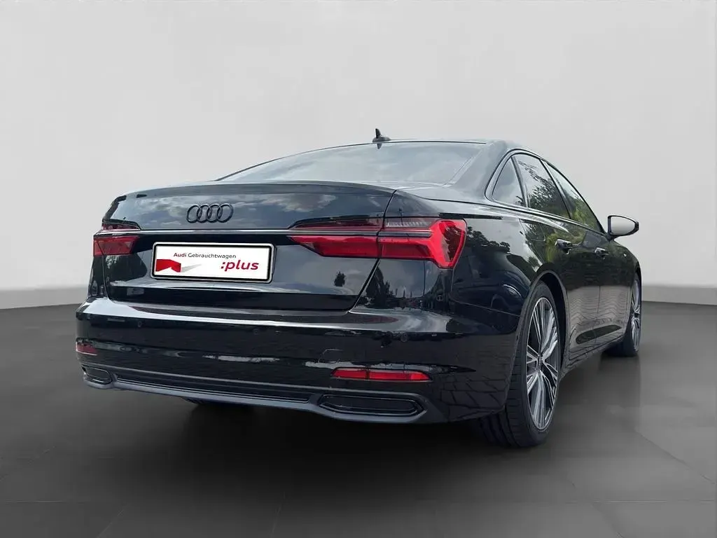 Gebraucht Audi e-tron Sport 369 kW (503 PS) 2025 Gletscherweiß metallic SUV