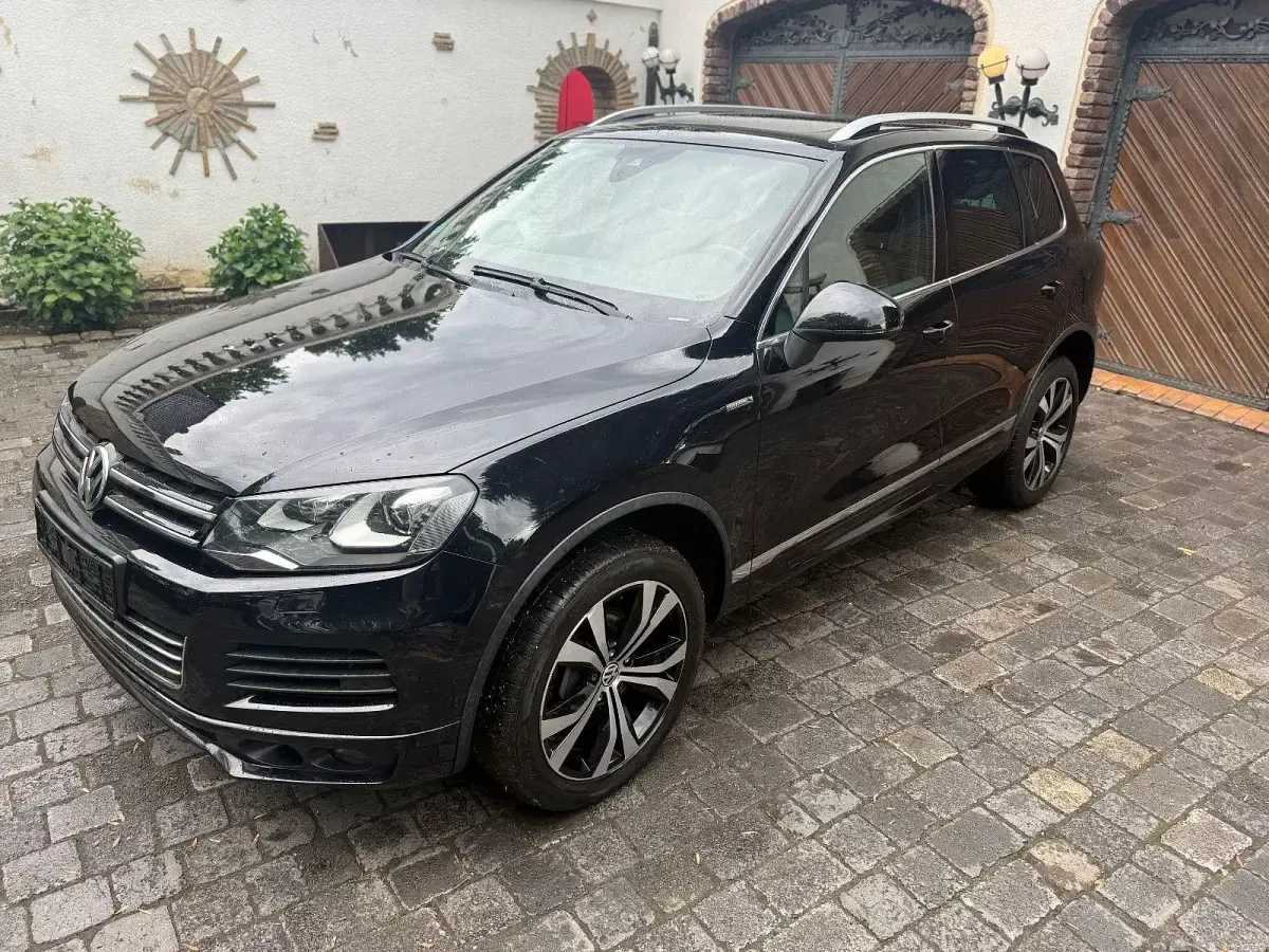 Gebraucht VW Touareg Edition 245 PS (180 kW) 2013 Schwarz SUV