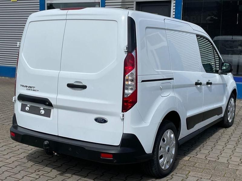 Używany Ford Transit Connect Trend 101 KM (74 kW) 2020 Biały Minivan