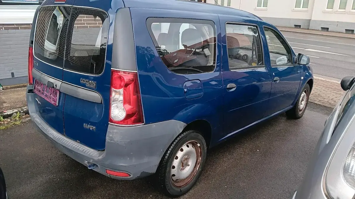 Gebraucht Dacia Logan 75 PS (55 kW) 2009 Blau Kombi