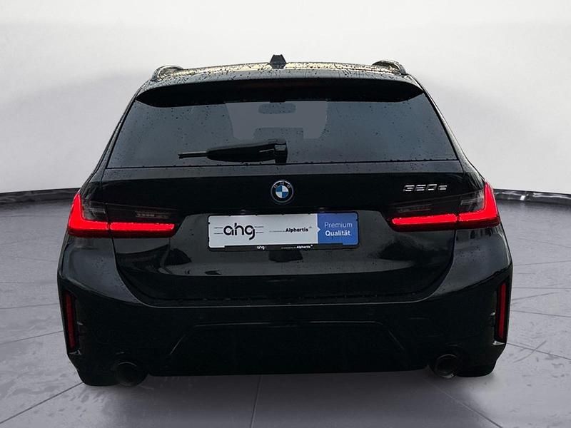 Gebraucht BMW 320e M Sport 163 PS (119 kW) 2022 Schwarz Kombi