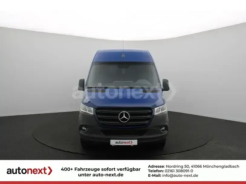 Gebraucht Mercedes Sprinter 170 PS (125 kW) 2024 Blau Van