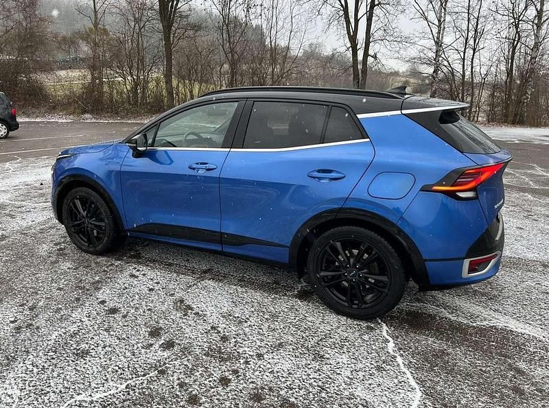 Blau Gebraucht 2023 Kia Sportage GT-Line SUV | 31.990 € (Fairer Preis) - Bild 1/4