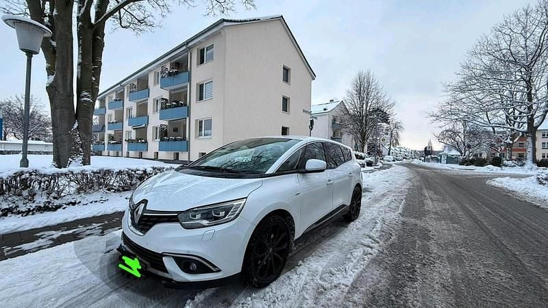 Weiß Gebraucht 2019 Renault Scénic IV Van / Kleinbus | 14.400 € - Bild 1/4