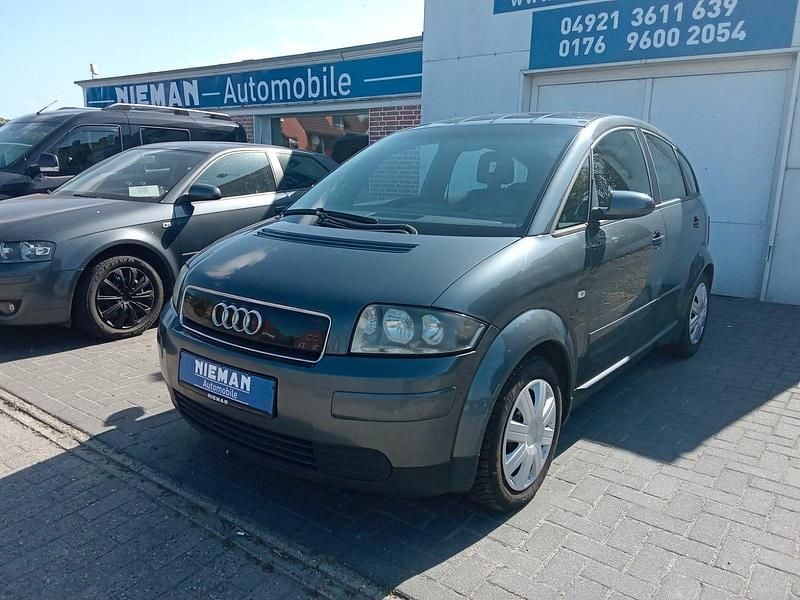Grau Gebraucht 2002 Audi A2 Sport Kleinwagen | 3.280 € (Guter Preis) - Bild 1/4