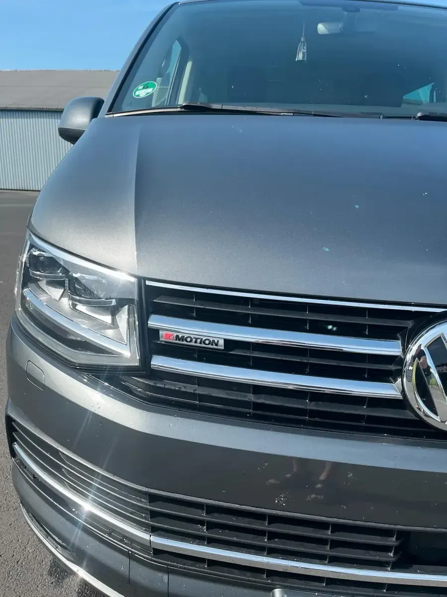 Gebraucht VW Multivan 199 PS (146 kW) 2019 Grau Van / Kleinbus