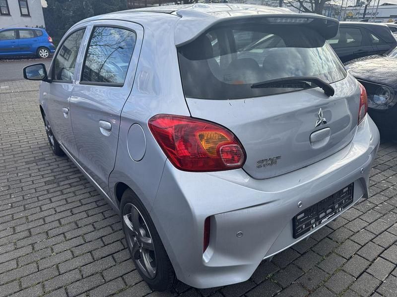 Second-hand Mitsubishi Space Star Spirit 71 CP (52 kW) 2021 Alb Hatchback